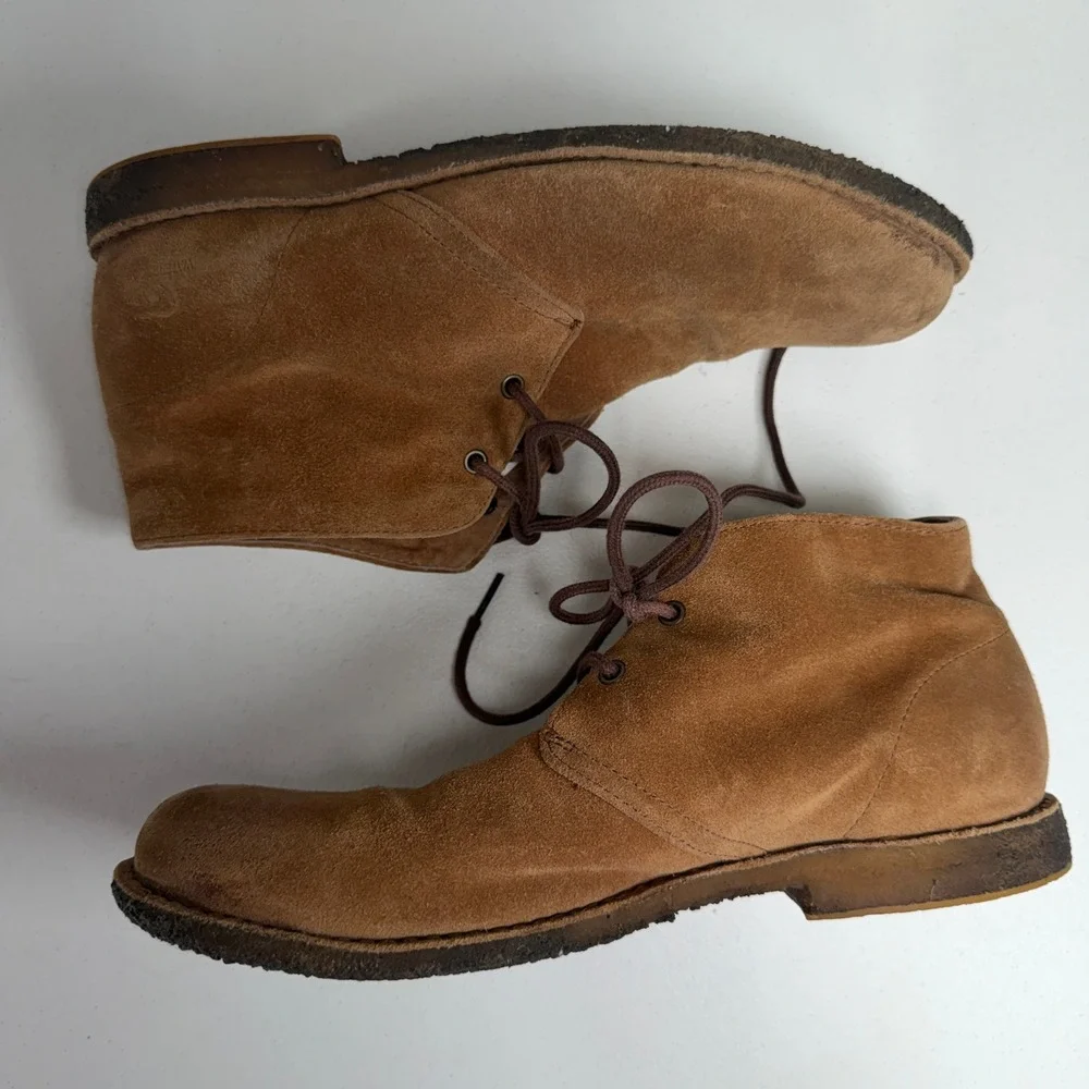 UGG EnerG Mens 9.5 Chukka Boots Shoes Black Ankle Lace Up Waterproof Gum Sole